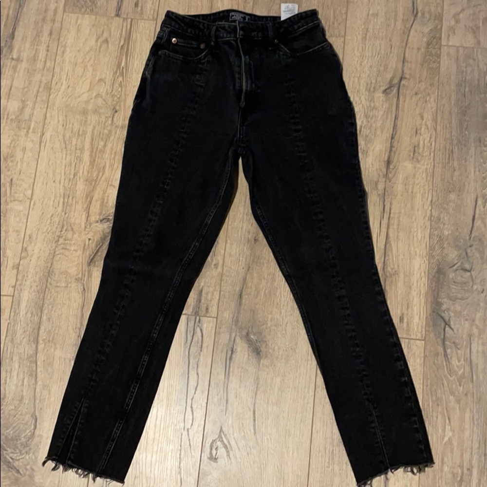 Black High Rose Mom Jeans